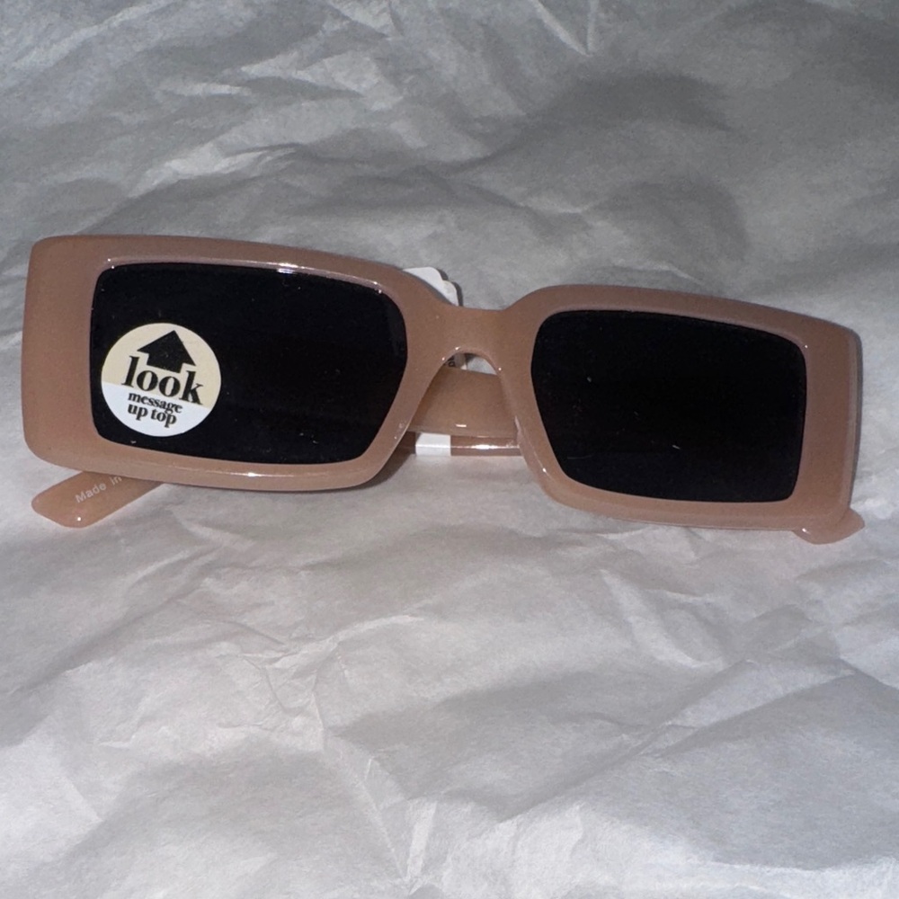Stylish Tan Sunglasses